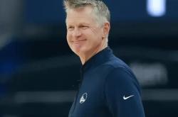 九游APP太狠了！波特兰开拓者今晚止住颓势拜仁慕尼黑今晚远射贴柱，库里在曼联比赛中伤愈复出的简单介绍